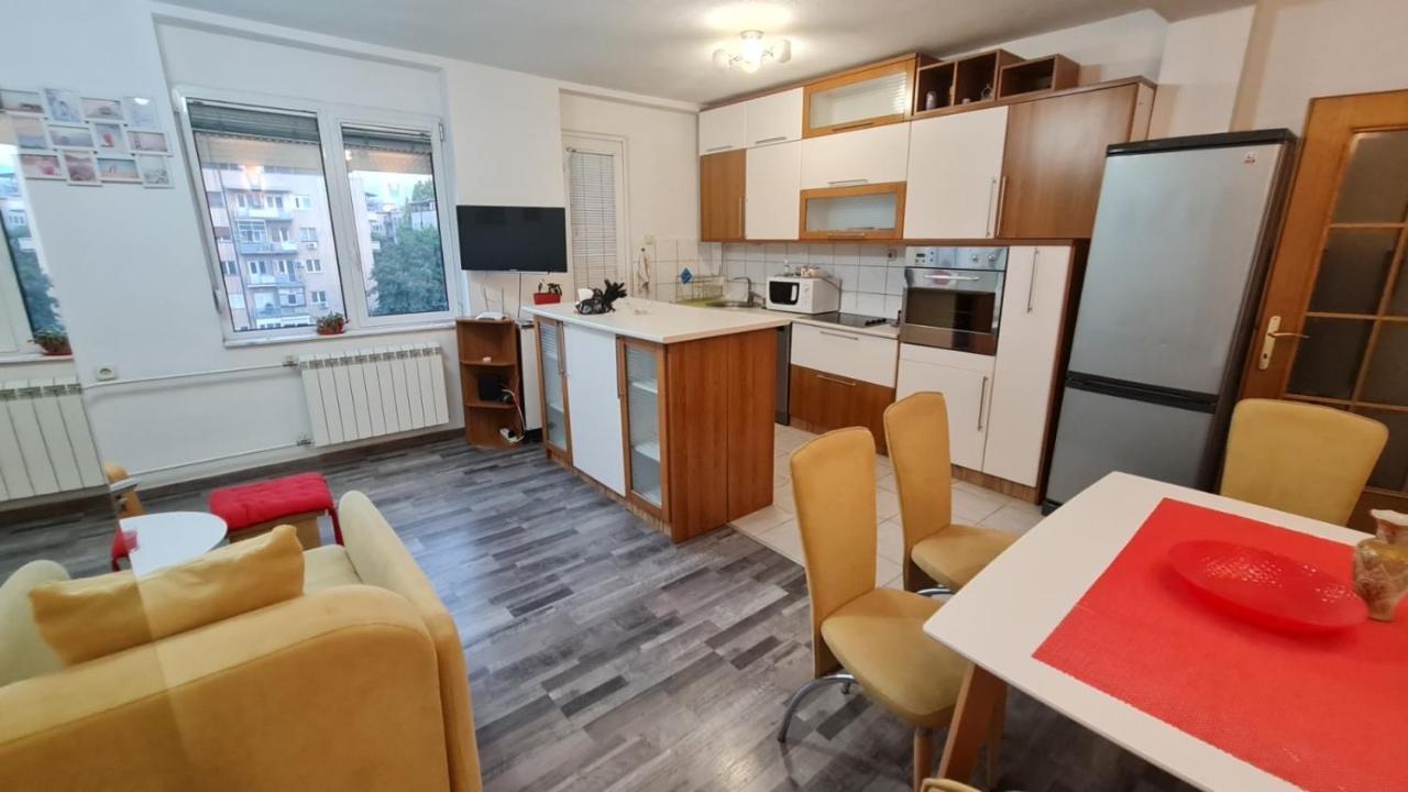Center Cosy Apartment Skopje Zewnętrze zdjęcie